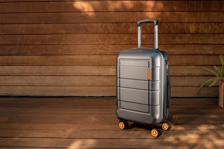 Durable Luggage Options for Frequent Travelers Reviewed